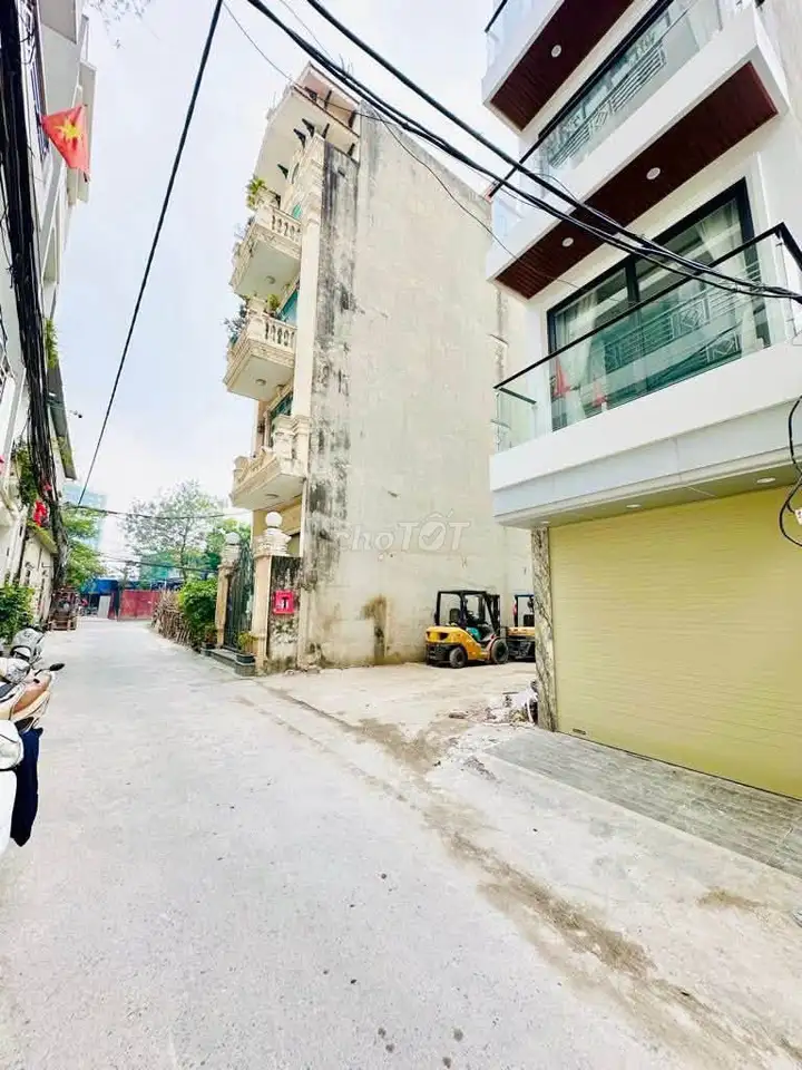 Nhà phố 7 tầng thang máy, 50m², 15 tỷ, Trạm, Vĩnh Tuy