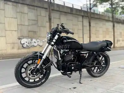 Мотоцикл GPX Legend 250 Twin, черный, в отличном оригинальном состоянии