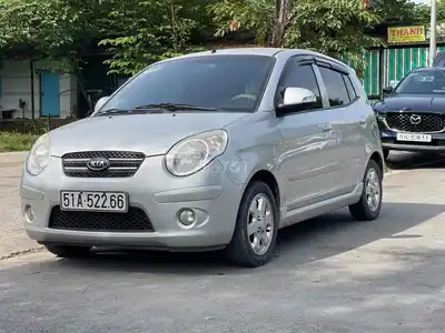 Kia Morning EX 5 мест Бензин МКПП Серебристый