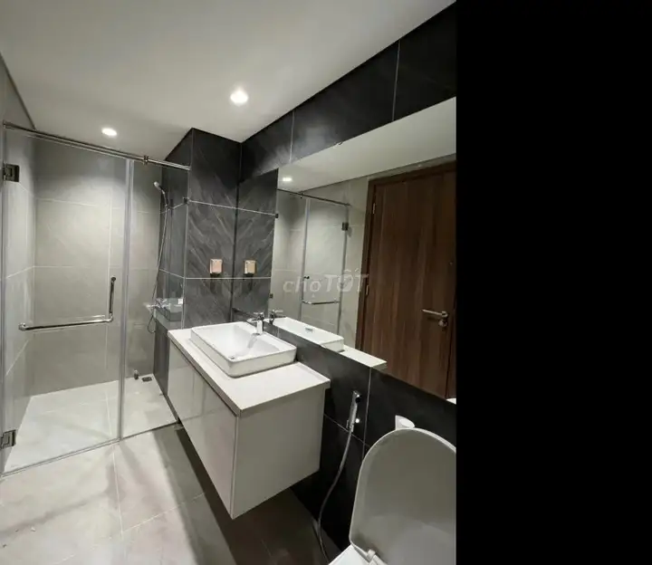 Квартира, Зянгво, Бадинь, Ханой, рядом с Vincom Metropolis Кимма
