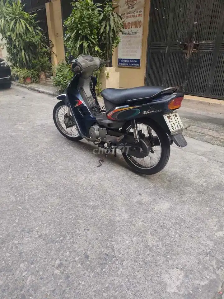 Suzuki Viva 2023 сине-черный, 42062 км