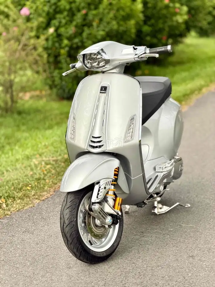 Piaggio Sprint 125 ABS 2023 Серебристый 11000 км Тюнинг