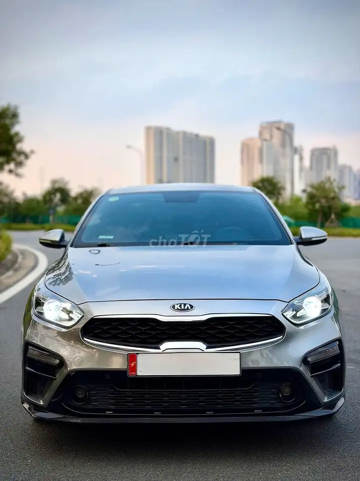 Kia Cerato 2021 2.0 Premium Silver 45000 km