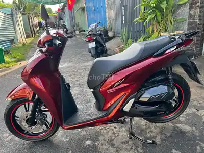 Honda SH 150 2022 красно-чёрный