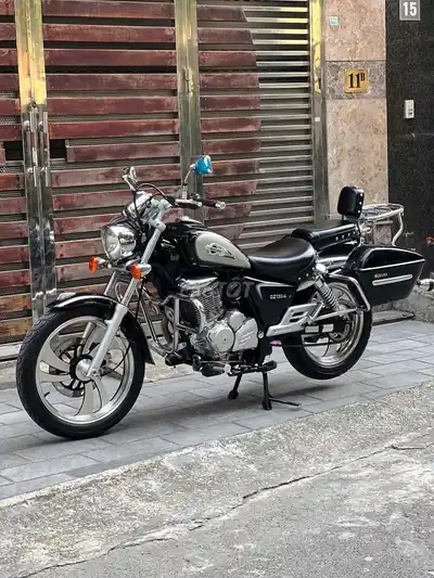 Suzuki GZ 150A FI 2013 черный 8 077 км