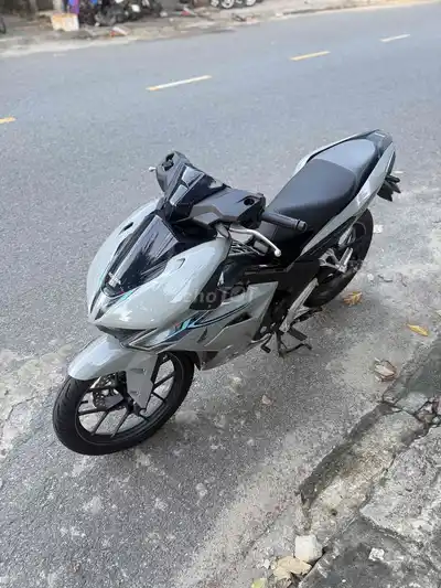 Honda Winner R Серый МКПП Пробег несколько тысяч км