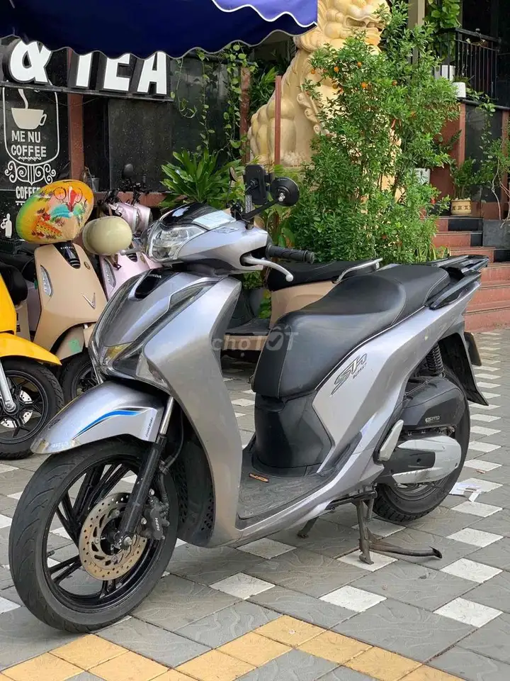 Honda SH 125i 2017 серебристый