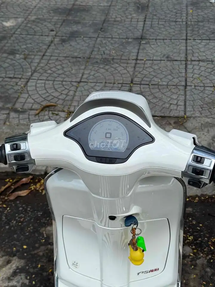 Vespa Sprint iGet ABS Белый