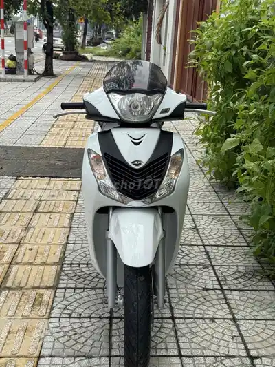 Honda SH 125 Италия 2011 Белый, возможен обмен