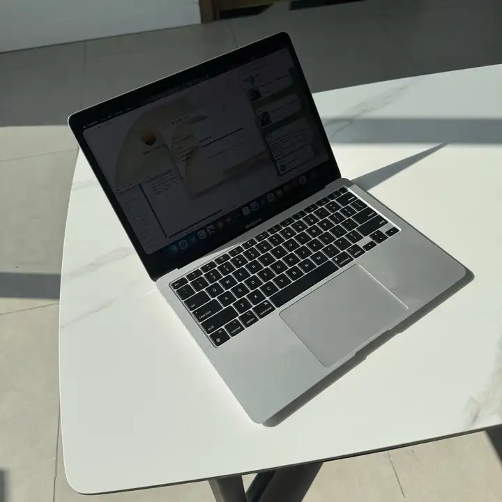 MacBook Air M1 Silver 256 GB