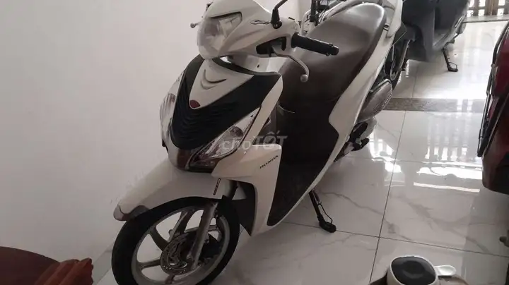 Honda Vision белый