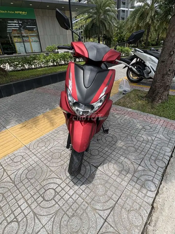 Yamaha FreeGo S 2023, красный, 12 400 км
