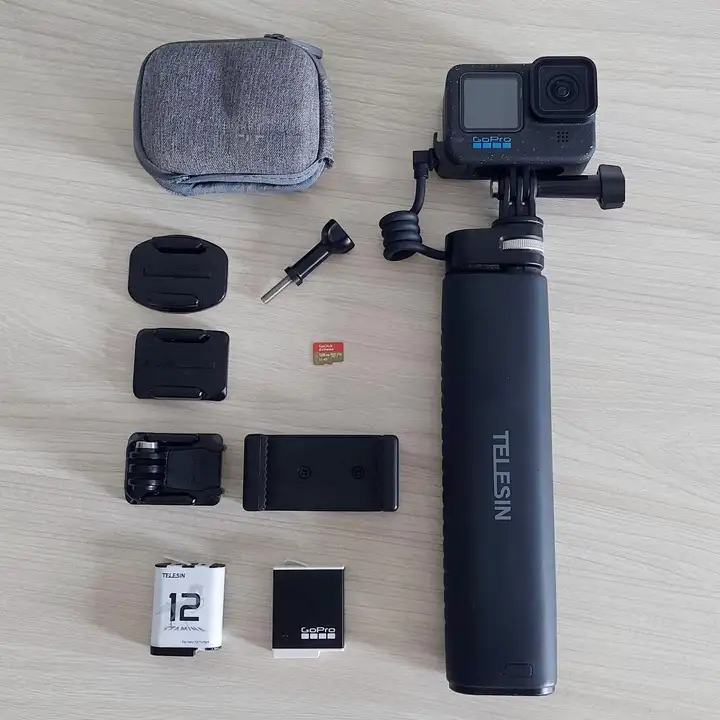 GoPro Hero 12 Black комплект