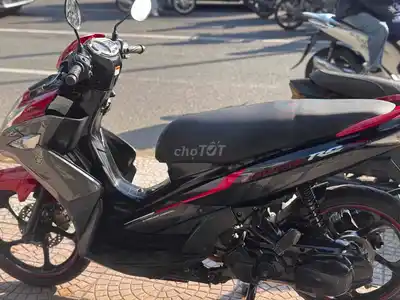 Yamaha Nouvo 6 Fi красный, серый, черный