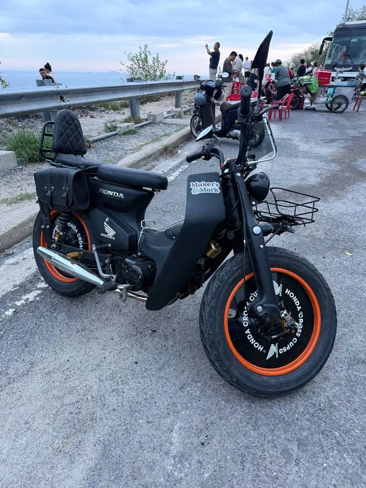 Кастомный HONDA