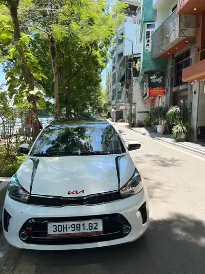 Kia Soluto 2022 белый 79 000 км