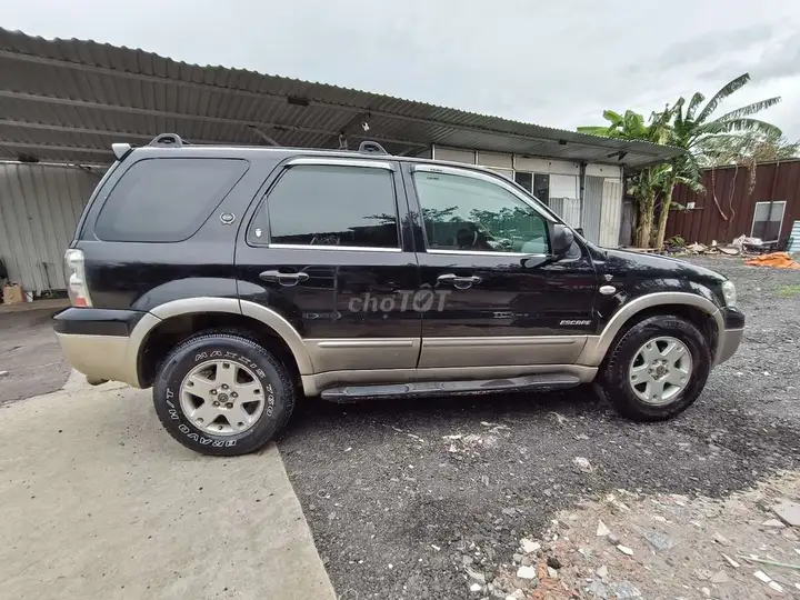 Ford Escape 2004, автомат