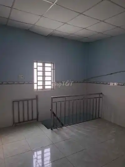 Дом в аренду, 4х30м с антресолью, Бинь Тхань, Бинь Хынг Хоа Б, Бинь Тан