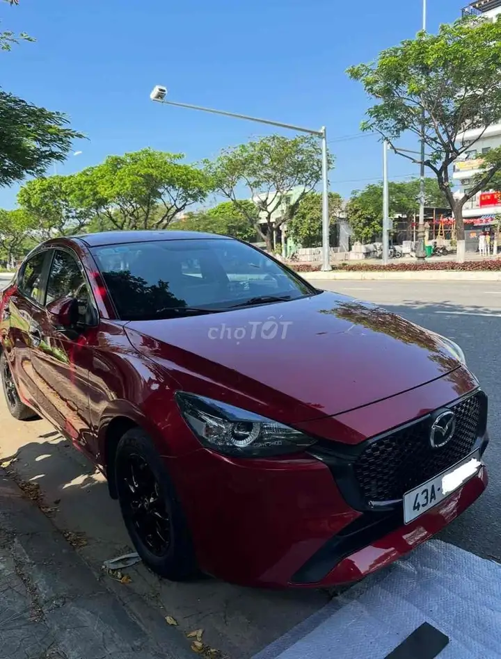 Mazda 2 2023 AT Красный Автомат