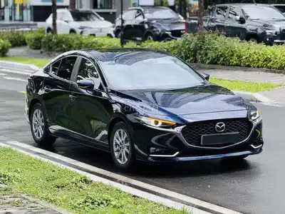 Mazda 3 Premium 2022 Синий/Черный 34.000 км