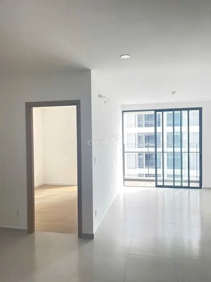 Квартира в Eastmark City 63 м² 2 комнаты, 1 санузел, цена всего 2,8 млрд (рядом с Q2), есть свидетельство о праве собственности.