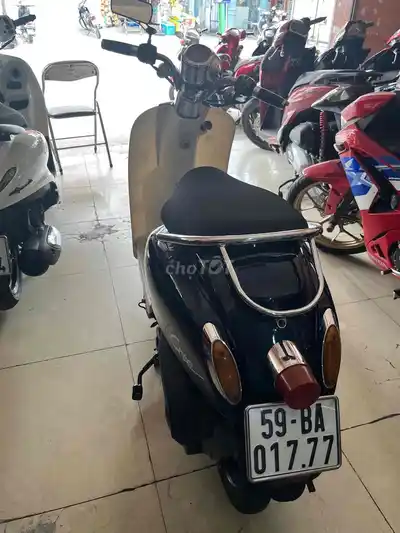Honda Scoopy Crea 2021 белый, черно-синий