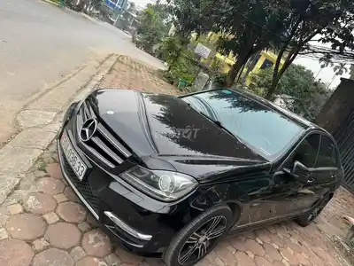 Mercedes-Benz C200 Black Edition Автомат