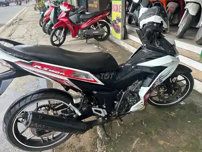 HONDA WINNER V1 2018 бело-чёрный