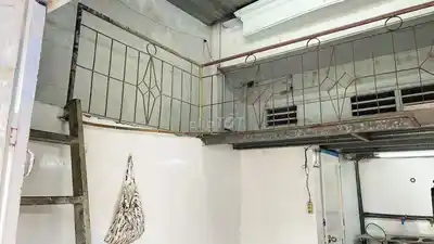 КОММЕРЧЕСКОЕ ПОМЕЩЕНИЕ В РАЙОНЕ 12
