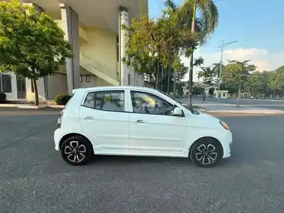 Kia Morning 2010 белый автоматическая коробка