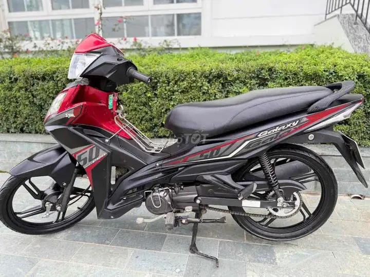 SYM Galaxy 50cc 2023 Черно-красный
