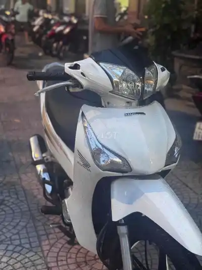 Белый циферблат Honda Future 125 Fi