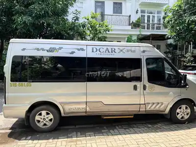 Автомобильный лимузин Ford Transit 2022, 10-местный, серебристый