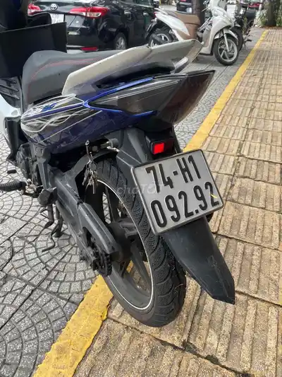 Yamaha Exciter 135 Бело-синий Мопед