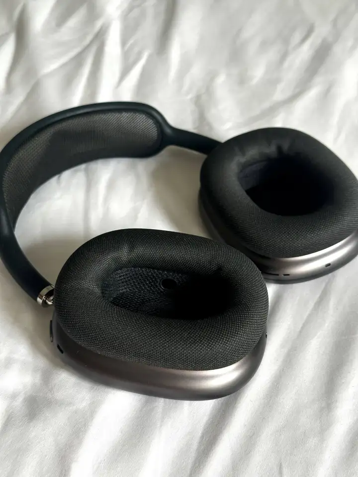 AirPods Max