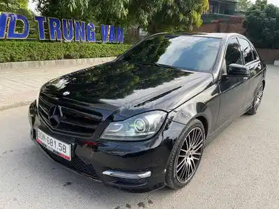 Mercedes C300 AMG 2012 Plus Черный 160 тыс. км