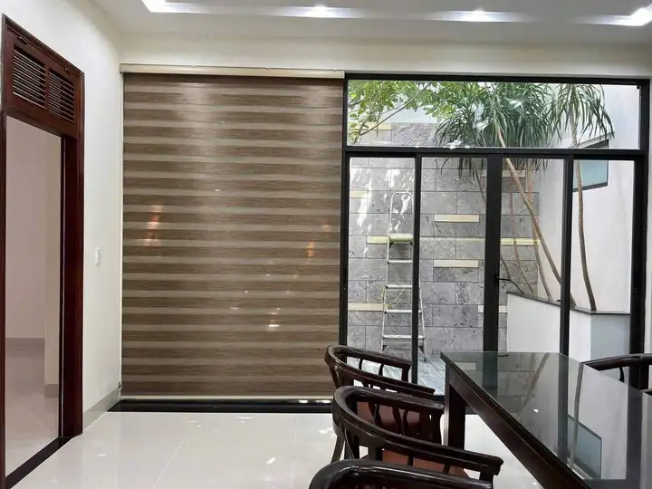 Дом 2 этажа, 5 спален, 270 м², Nam Viet A