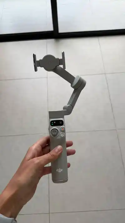 DJI Osmo Mobile 7