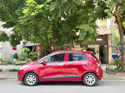 Hyundai i10 2016 1.2 AT Автомат Красный 110000 км