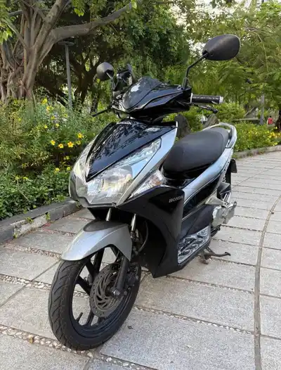 Yamaha Nouvo 5 125cc, Yamaha Luvias 125cc, Honda Lead 2010, Honda AirBlade2 108cc 2011