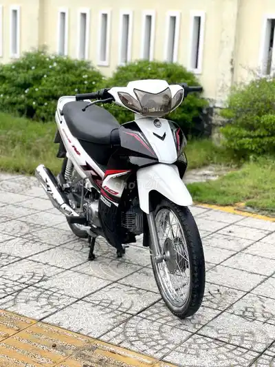 Yamaha Sirius 2012 Белый