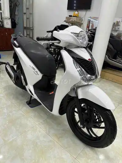 Хонда SH 150cc 2015 Белая