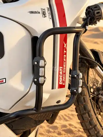 Ducati DesertX 2024 года, пробег 3000 км, белый