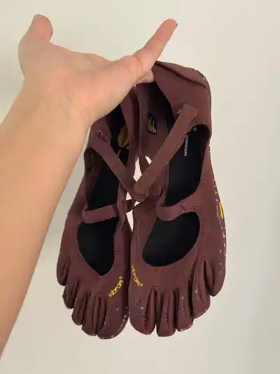 Vibram и ASICS gel kahana 8