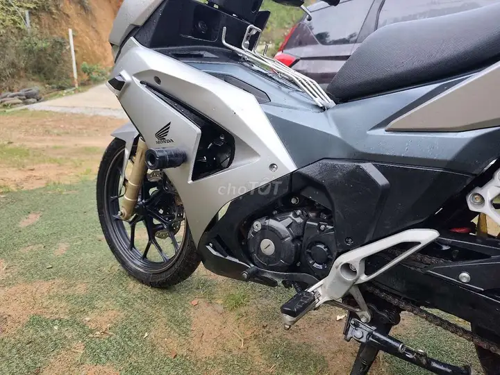 Honda Winner X V3 2022, серебристый, механика