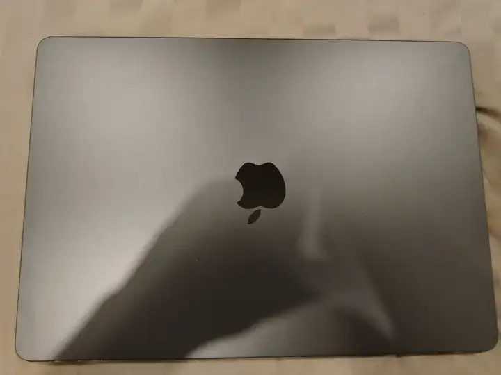 MacBook Air 15" M3 2024