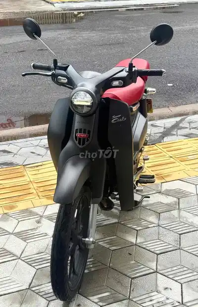 Honda Super Cub 125 2022 Матовый черный 4.000 км