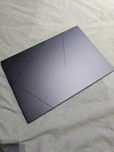 Asus Zenbook 14 Oled