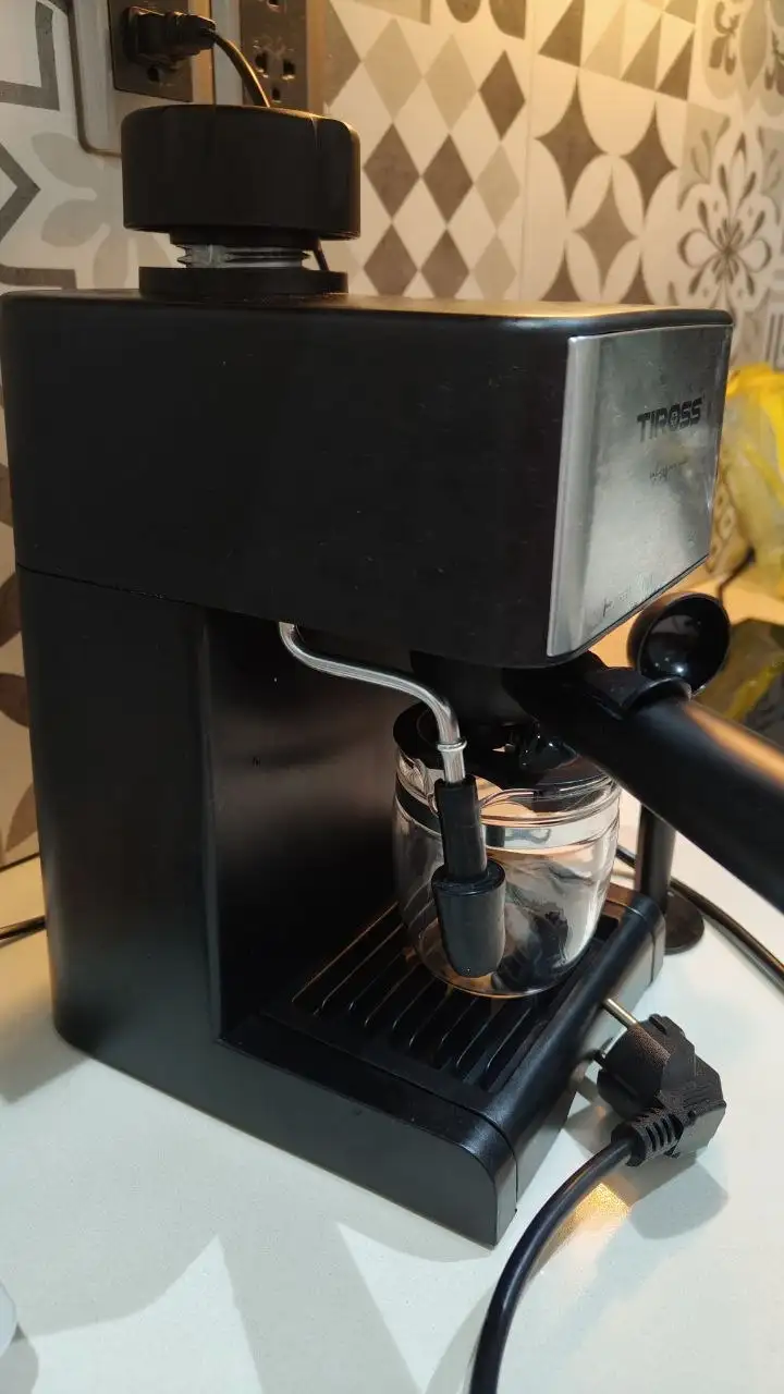Рожковая кофеварка Tiross TS-621