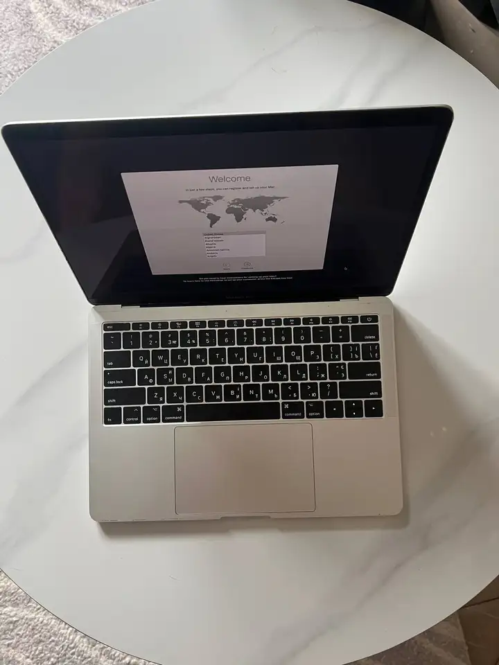 MacBook Pro 13-inch (2017)